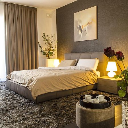 Paramount Bay Penthouse บีร์เซบบูจา ห้อง รูปภาพ